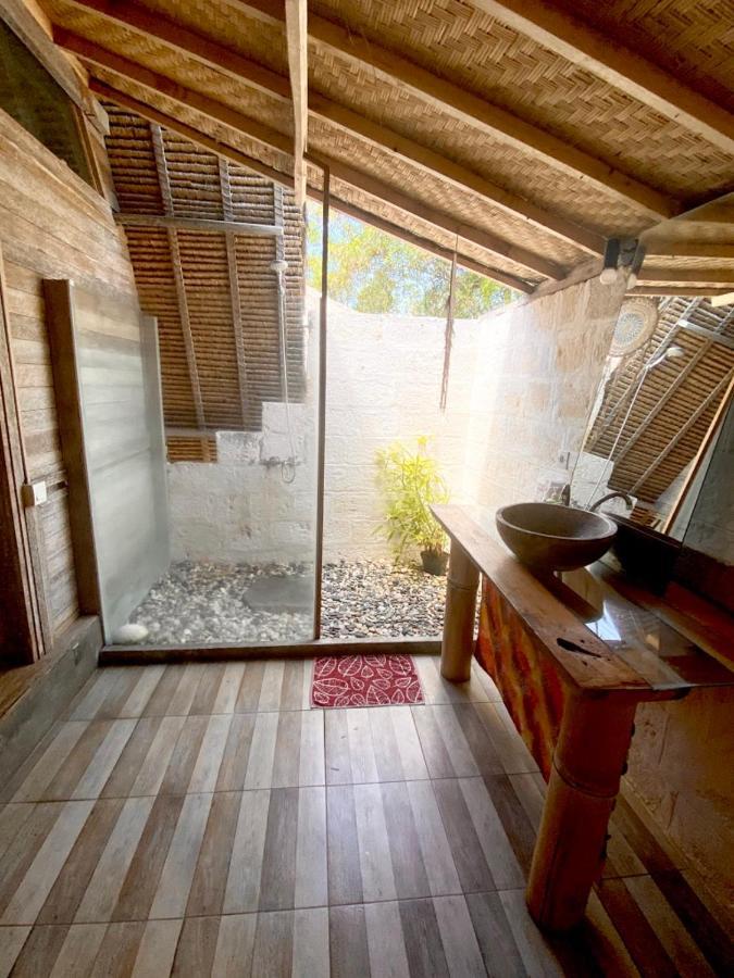 Vertical House Bali Uluwatu  Luaran gambar