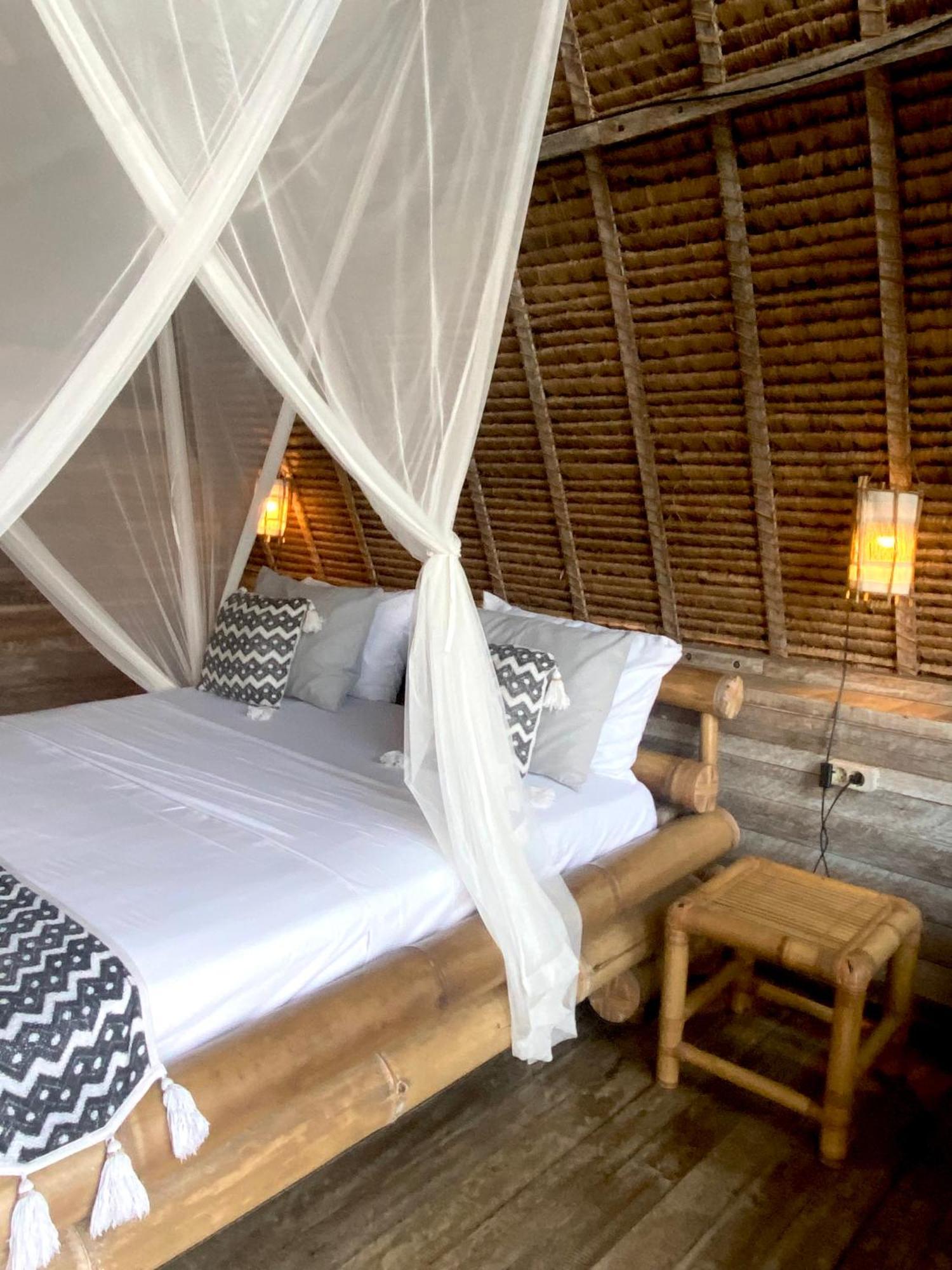 Vertical House Bali Uluwatu  Luaran gambar
