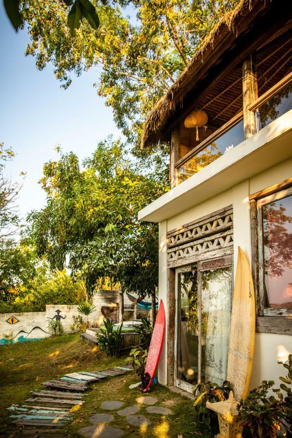 Vertical House Bali Uluwatu  Luaran gambar