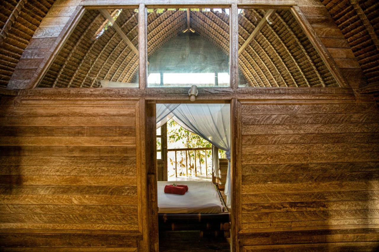 Vertical House Bali Uluwatu  Luaran gambar