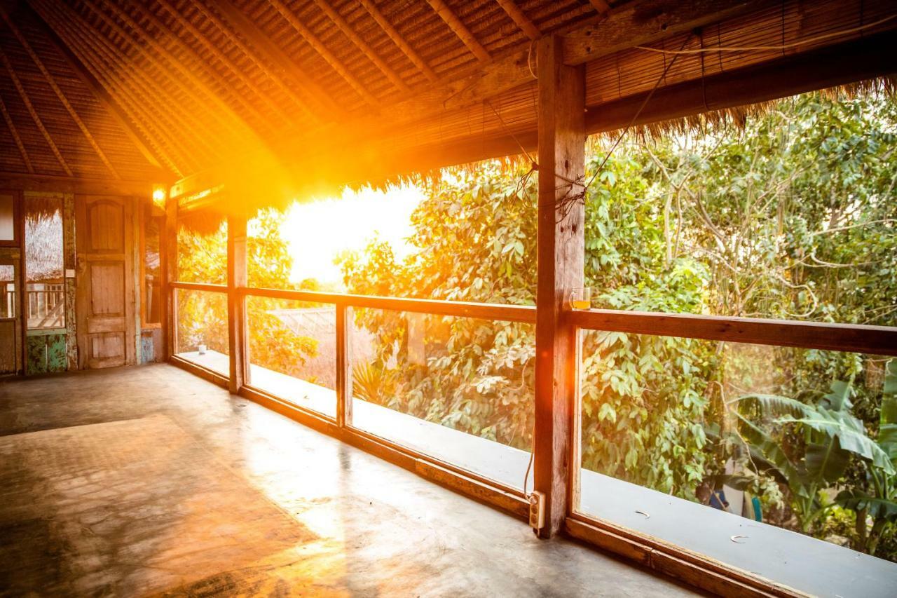Vertical House Bali Uluwatu  Luaran gambar