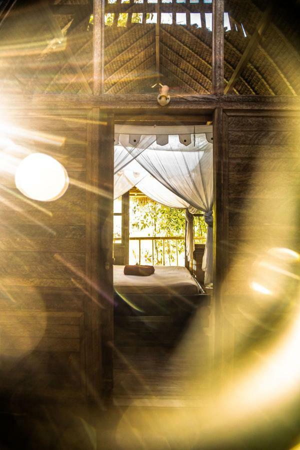 Vertical House Bali Uluwatu  Luaran gambar